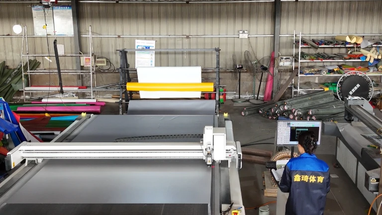 Vista Panor&acirc;mica do Equipamento de Corte CNC